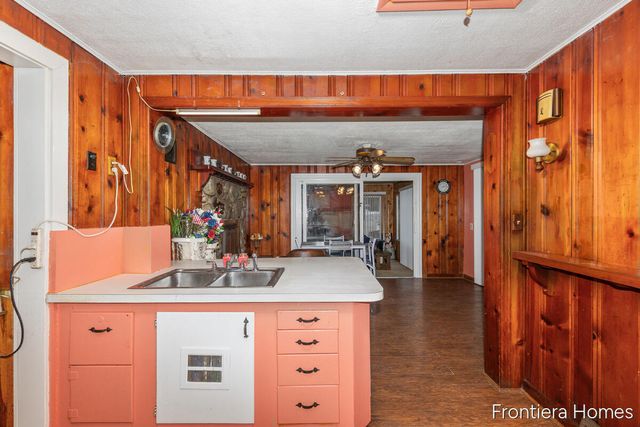 147 Montrose Street Ne, City Of Grand Rapids, MI 49505