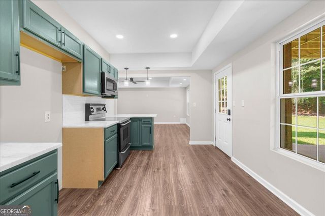 9431 Ponderosa Trail, Gainesville, GA 30506