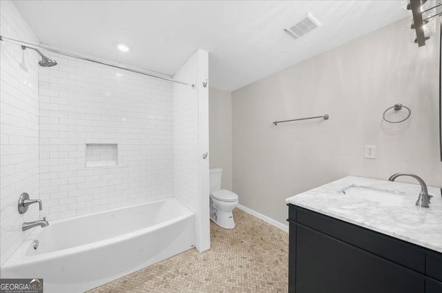 9431 Ponderosa Trail, Gainesville, GA 30506