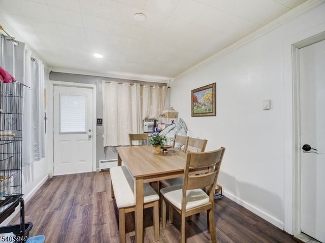 13 Merritt St, Jersey City, NJ 07305