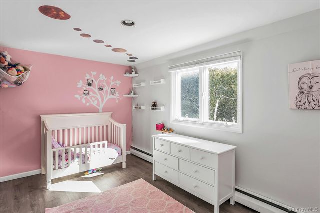 2066 Holland Way, Merrick, NY 11566