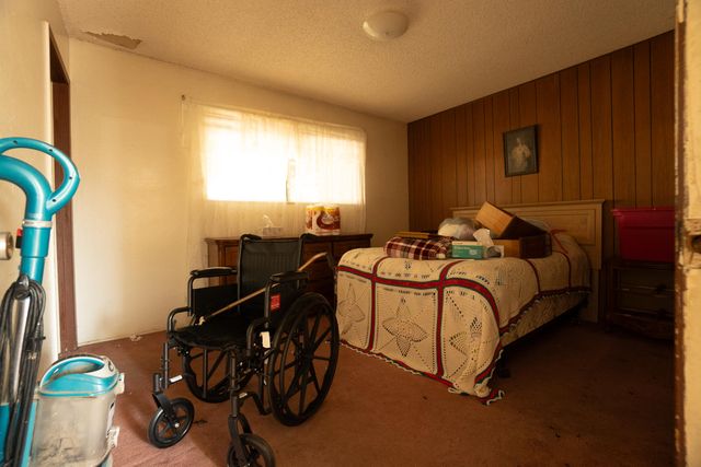 1521 W Juliet Avenue, Tulare, CA 93274