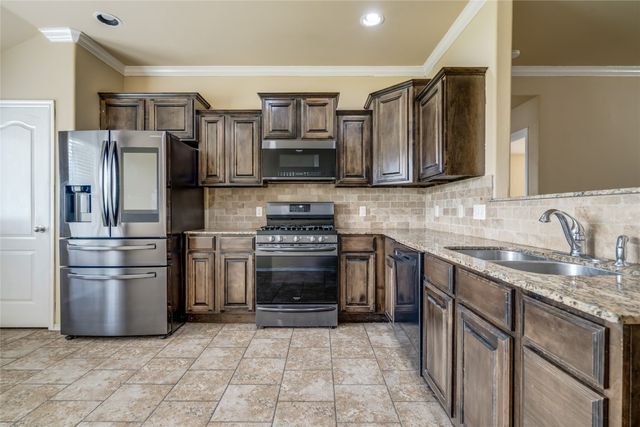 11516 SW 24th Street, Yukon, OK 73099