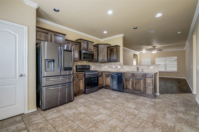 11516 SW 24th Street, Yukon, OK 73099