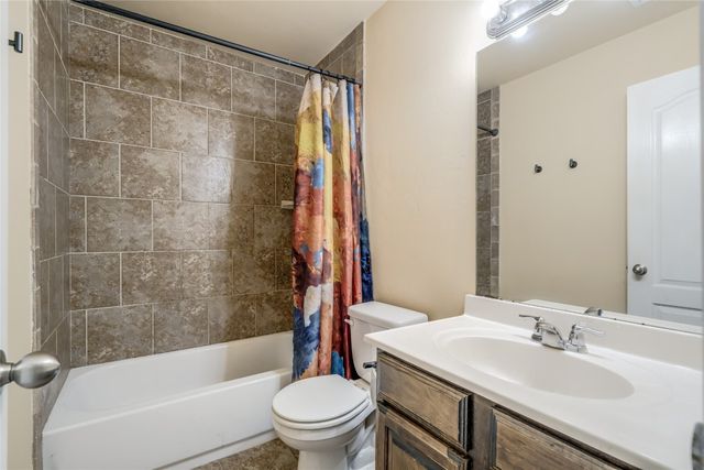11516 SW 24th Street, Yukon, OK 73099