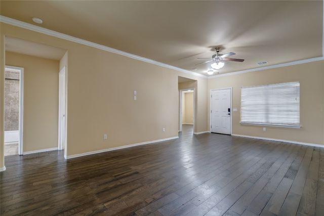 11516 SW 24th Street, Yukon, OK 73099
