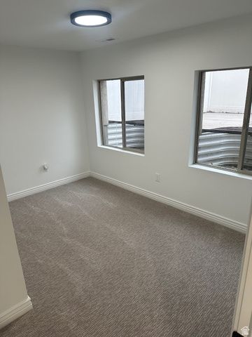 387 E VILLA CT, Midvale, UT 84047