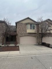 387 E VILLA CT, Midvale, UT 84047