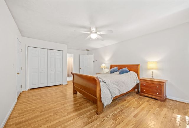 8 Johnson Dr, Lakeville, MA 02347
