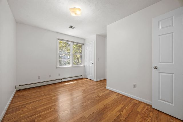 8 Johnson Dr, Lakeville, MA 02347
