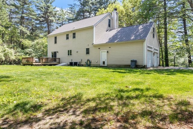 8 Johnson Dr, Lakeville, MA 02347