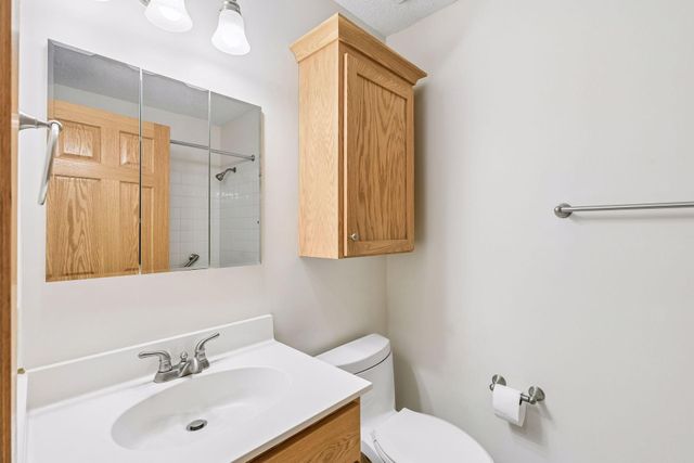 4515 Redwood Circle, Minnetonka, MN 55345