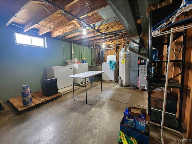 69 Azalea Drive, West Seneca, NY 14224