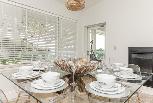 302 Balboa St 0, Hollywood, FL 33019