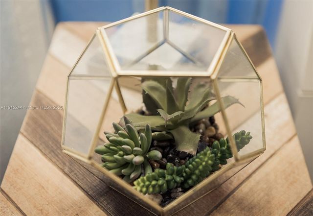 302 Balboa St 0, Hollywood, FL 33019