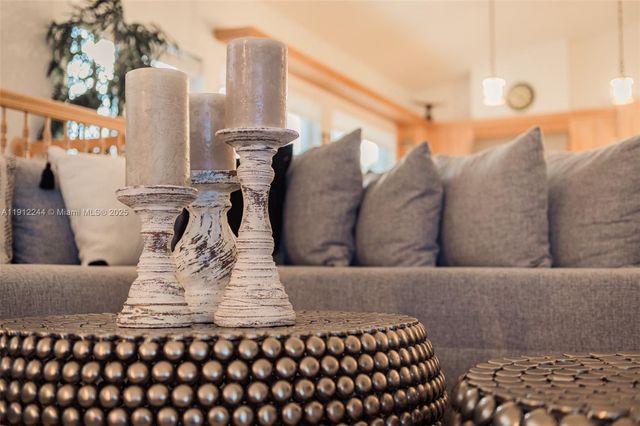 302 Balboa St 0, Hollywood, FL 33019