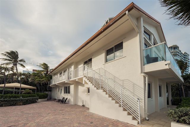 302 Balboa St 0, Hollywood, FL 33019