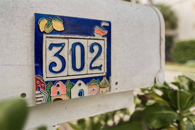 302 Balboa St 0, Hollywood, FL 33019