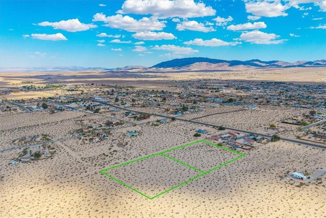 1234 Skyview Lane, Twentynine Palms, CA 92277
