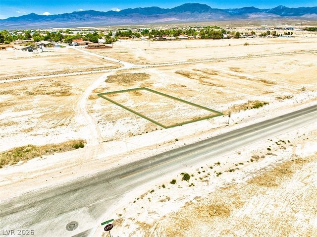 1000 East Honeysuckle Street, Pahrump, NV 89048