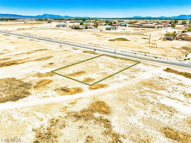 1000 East Honeysuckle Street, Pahrump, NV 89048