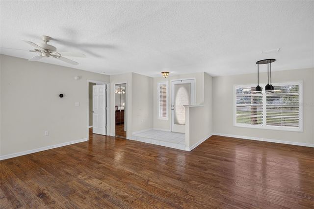 2085 SUSSEX DRIVE, Mount Dora, FL 32757