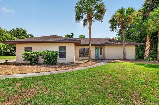 2085 SUSSEX DRIVE, Mount Dora, FL 32757