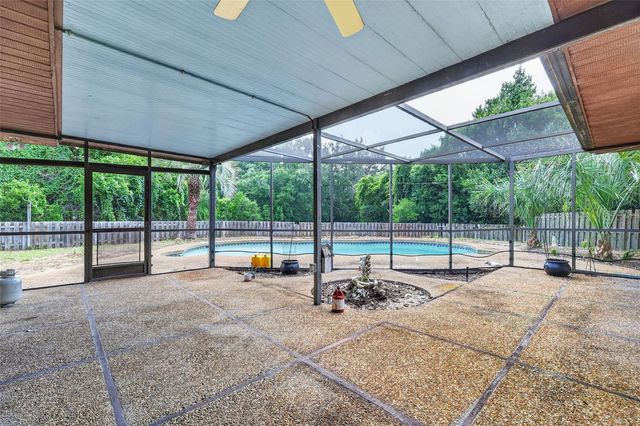 2085 SUSSEX DRIVE, Mount Dora, FL 32757