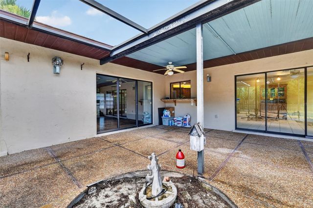 2085 SUSSEX DRIVE, Mount Dora, FL 32757
