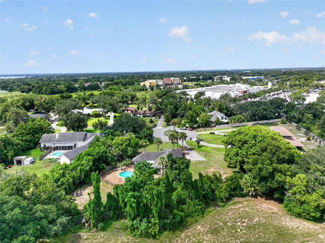 2085 SUSSEX DRIVE, Mount Dora, FL 32757