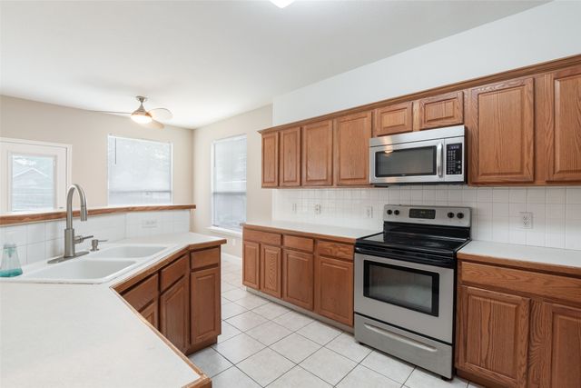 1709 Birch Lane, Corinth, TX 76210