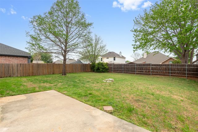 1709 Birch Lane, Corinth, TX 76210