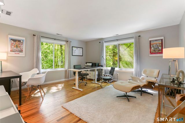80 East Ridge Road, Stamford, CT 06903