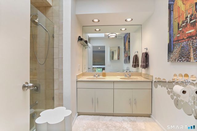 80 East Ridge Road, Stamford, CT 06903