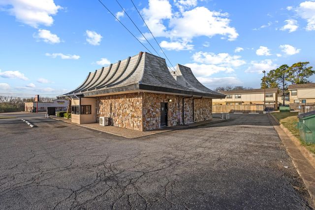 1901 W Morton Street, Denison, TX 75020