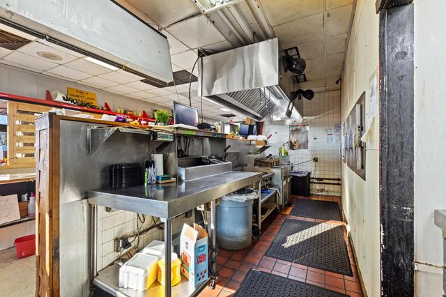 1901 W Morton Street, Denison, TX 75020