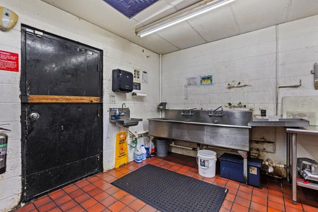 1901 W Morton Street, Denison, TX 75020