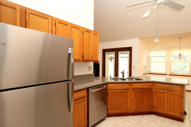 1146 San Jose Forest Dr, St Augustine, FL 32080