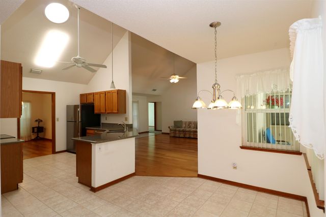 1146 San Jose Forest Dr, St Augustine, FL 32080