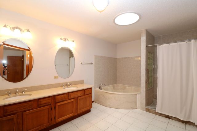 1146 San Jose Forest Dr, St Augustine, FL 32080