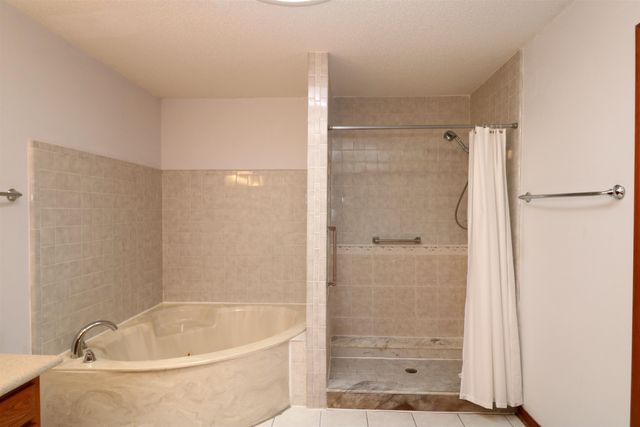 1146 San Jose Forest Dr, St Augustine, FL 32080