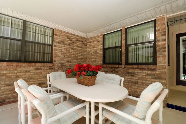 1146 San Jose Forest Dr, St Augustine, FL 32080