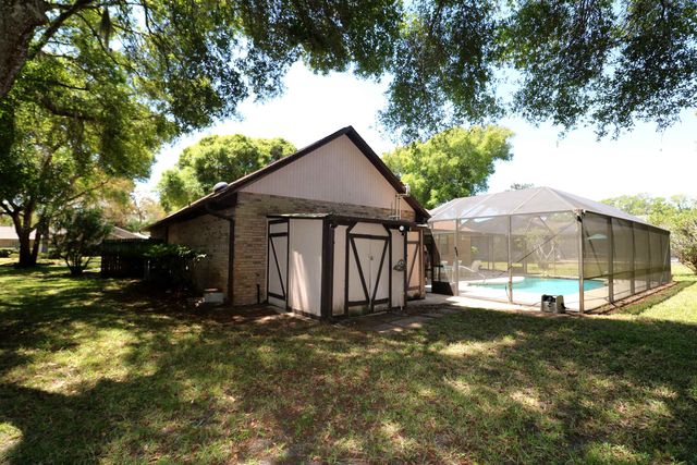 1146 San Jose Forest Dr, St Augustine, FL 32080