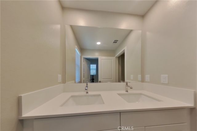 29420 Caribbean Pine Way, Winchester, CA 92596