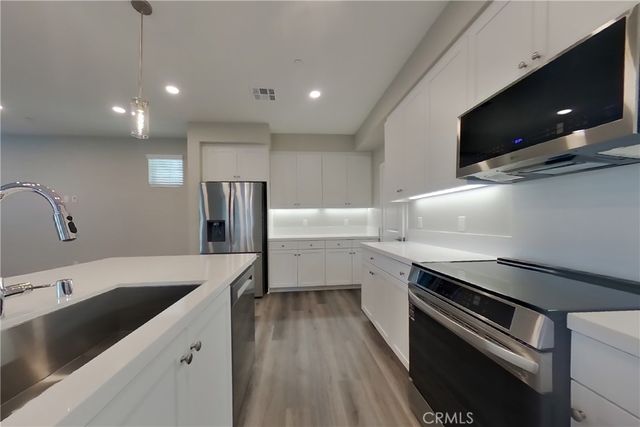 29420 Caribbean Pine Way, Winchester, CA 92596