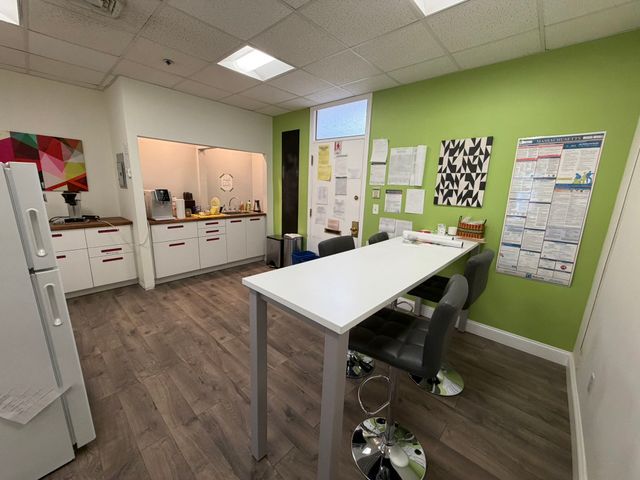 10 High Street 12, Medford, MA 02155