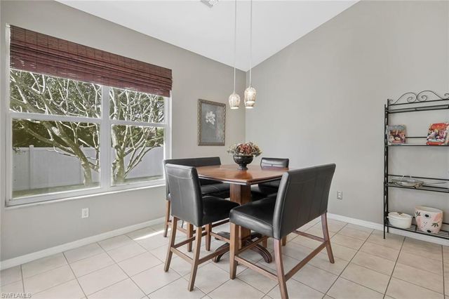 3830 SW 15th PL, Cape Coral, FL 33914