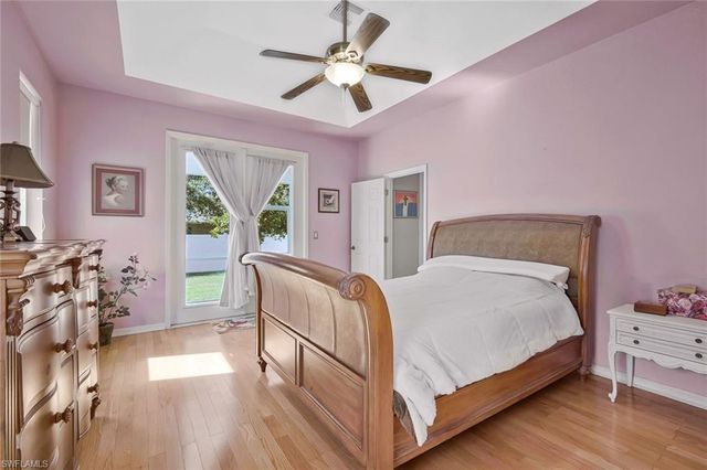 3830 SW 15th PL, Cape Coral, FL 33914