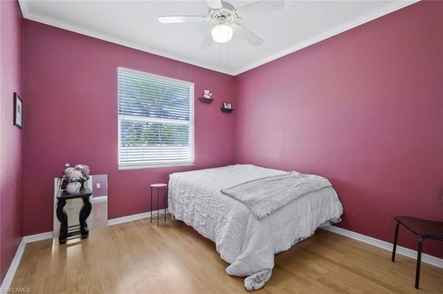 3830 SW 15th PL, Cape Coral, FL 33914