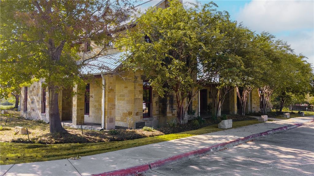 2900 Trophy Drive, Bryan, TX 77802 — photo 2